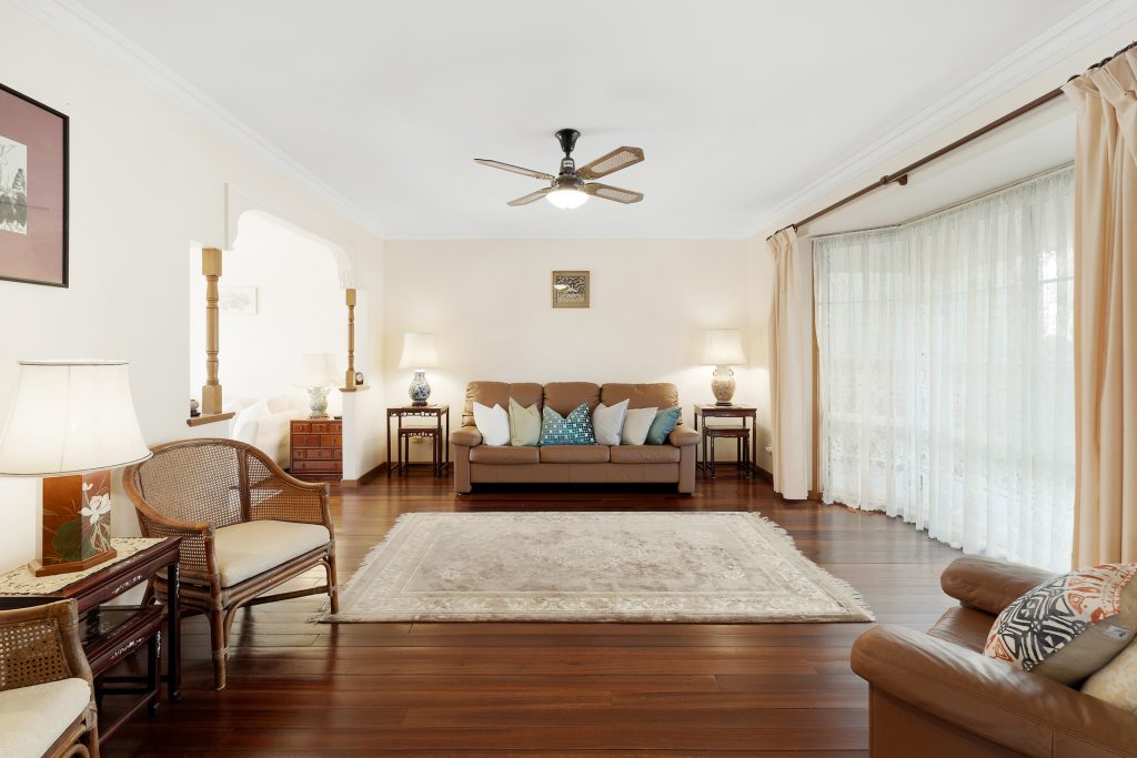 16 Priscilla Place, Baulkham Hills NSW 2153 - photo 4