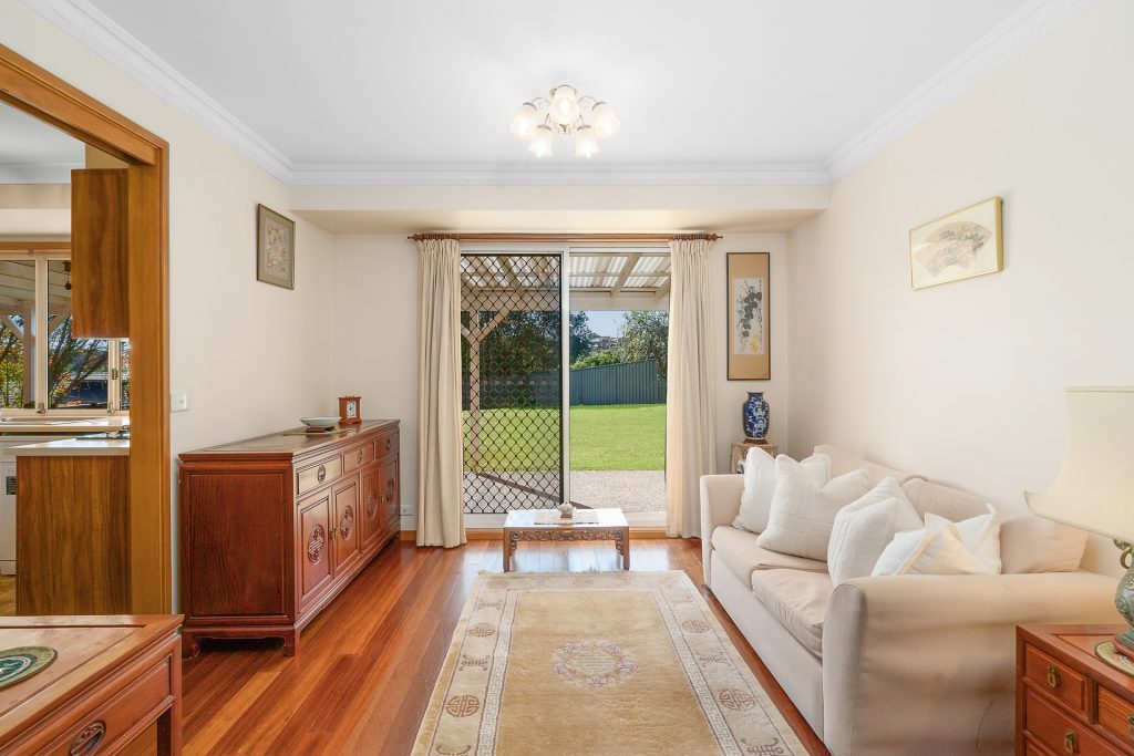 16 Priscilla Place, Baulkham Hills NSW 2153 - photo 5