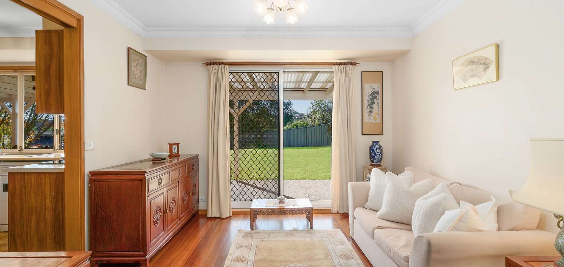 16 Priscilla Place, Baulkham Hills NSW 2153 - photo 5