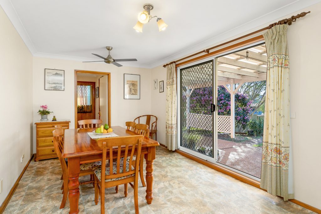 16 Priscilla Place, Baulkham Hills NSW 2153 - photo 7