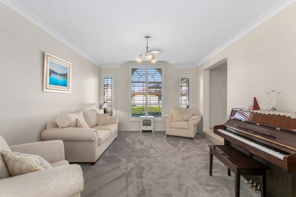 9 Mansfield Way, Kellyville NSW 2155 - photo 4