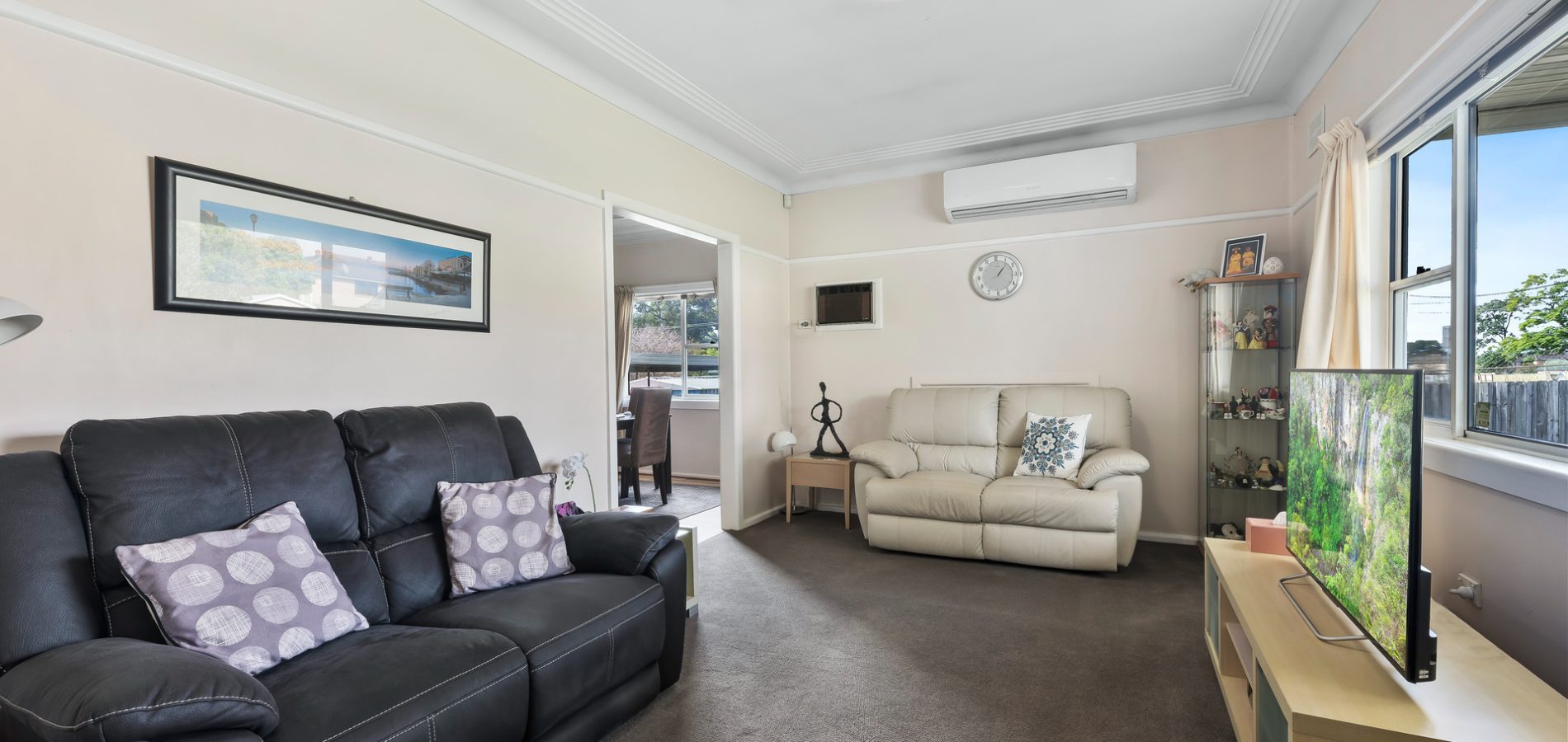 12 Fuller Street, Seven Hills NSW 2147 - photo 2
