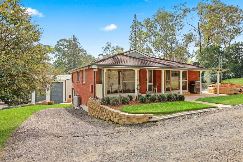 82 Wattle Crescent, Glossodia NSW 2756 - photo 7