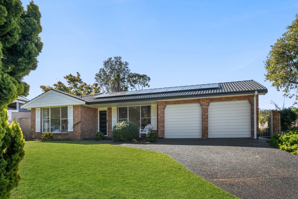 3 Farrier Place, Castle Hill NSW 2154 - photo 20