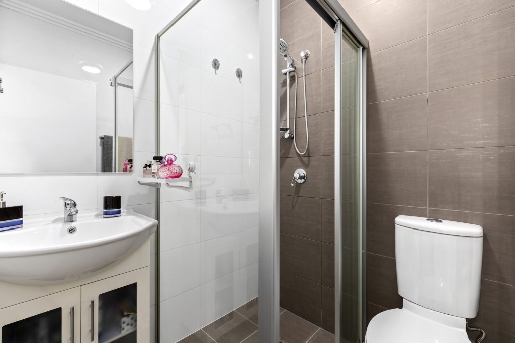 4/181 Targo Road, Girraween NSW 2145 - photo 13