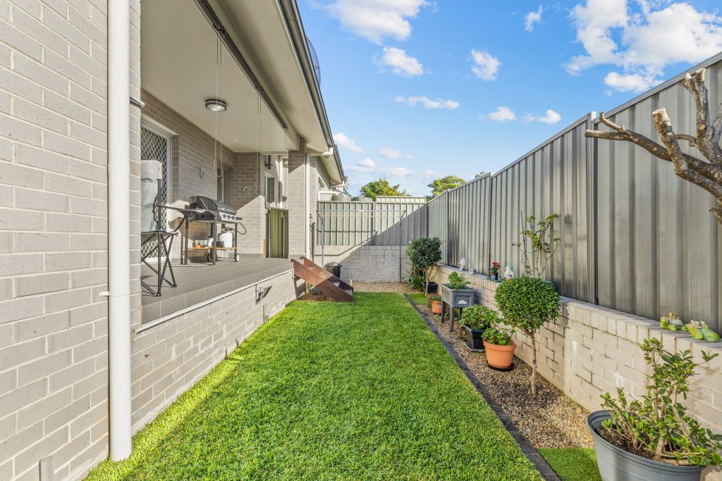 4/181 Targo Road, Girraween NSW 2145 - photo 3