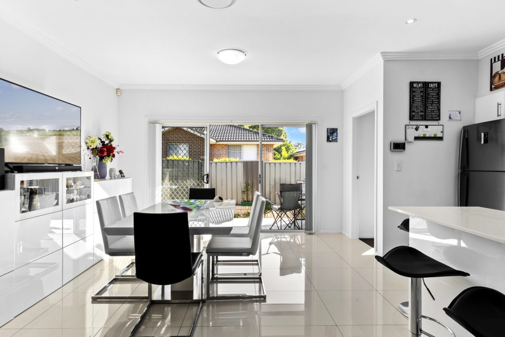4/181 Targo Road, Girraween NSW 2145 - photo 7