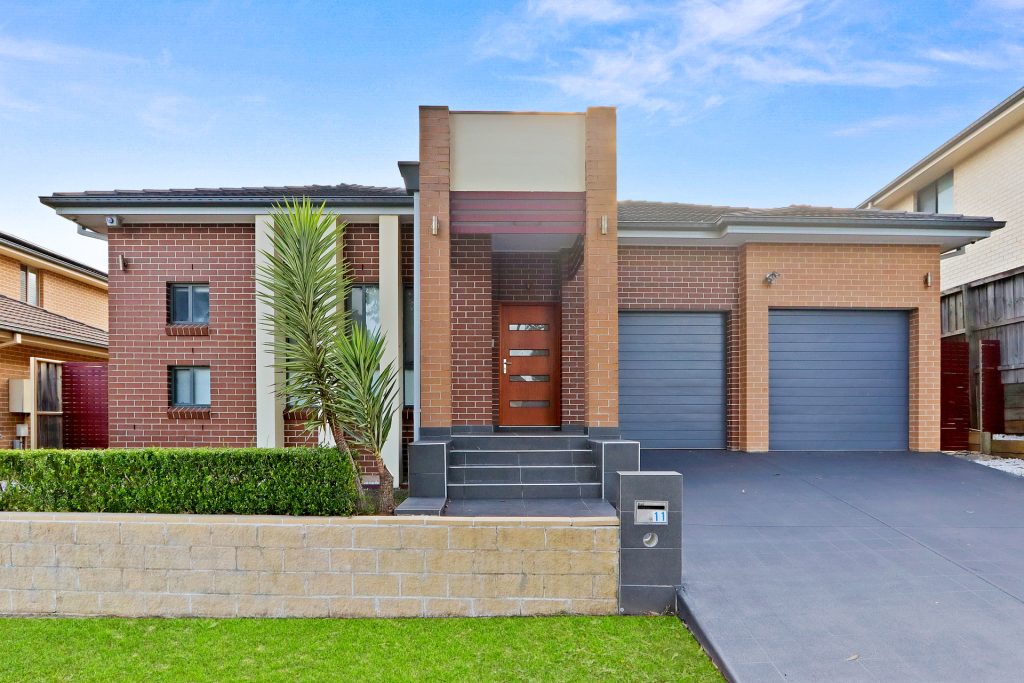 11 Perfection Avenue, Stanhope Gardens NSW 2768 - photo 2
