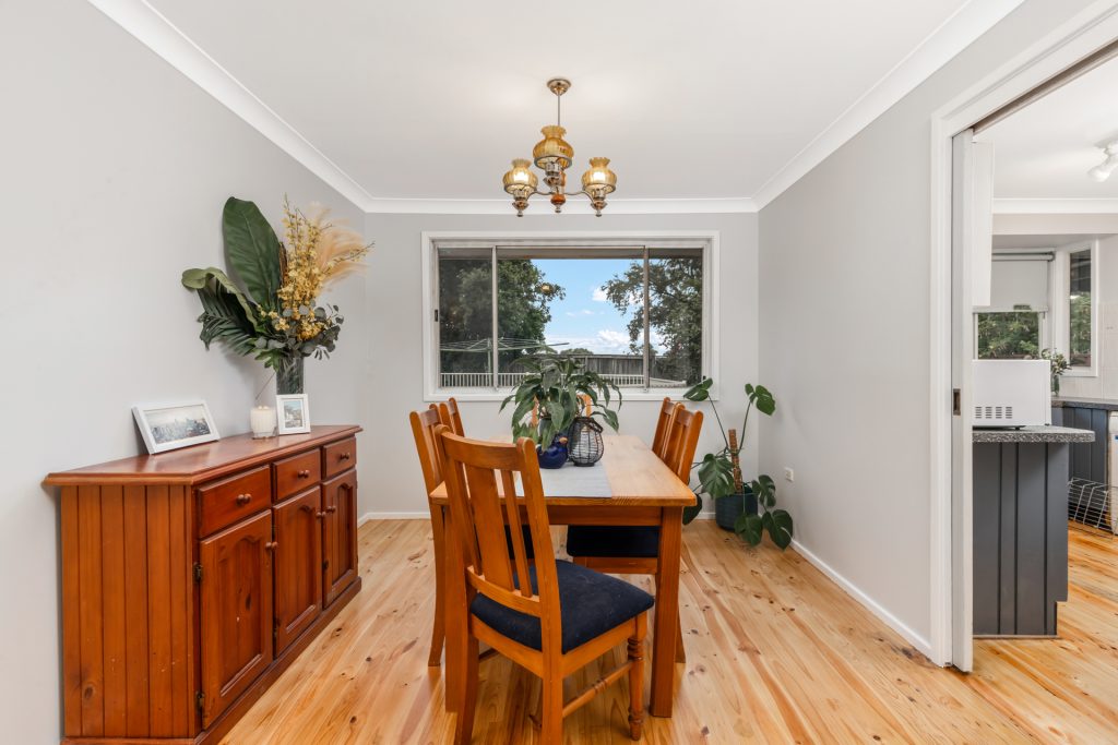 74 Rosina Crescent, Kings Langley NSW 2147 - photo 3