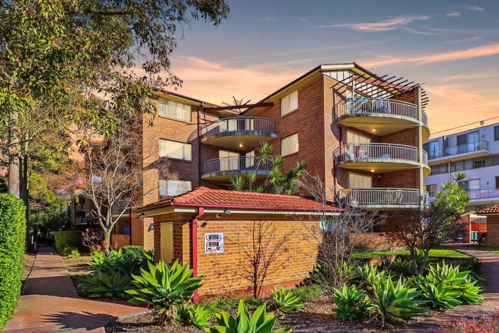 17/8 Fourth Avenue, Blacktown NSW 2148 - McGrath West Group