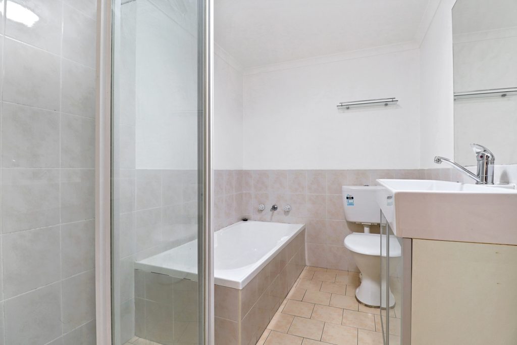 17/8 Fourth Avenue, Blacktown NSW 2148 - photo 7