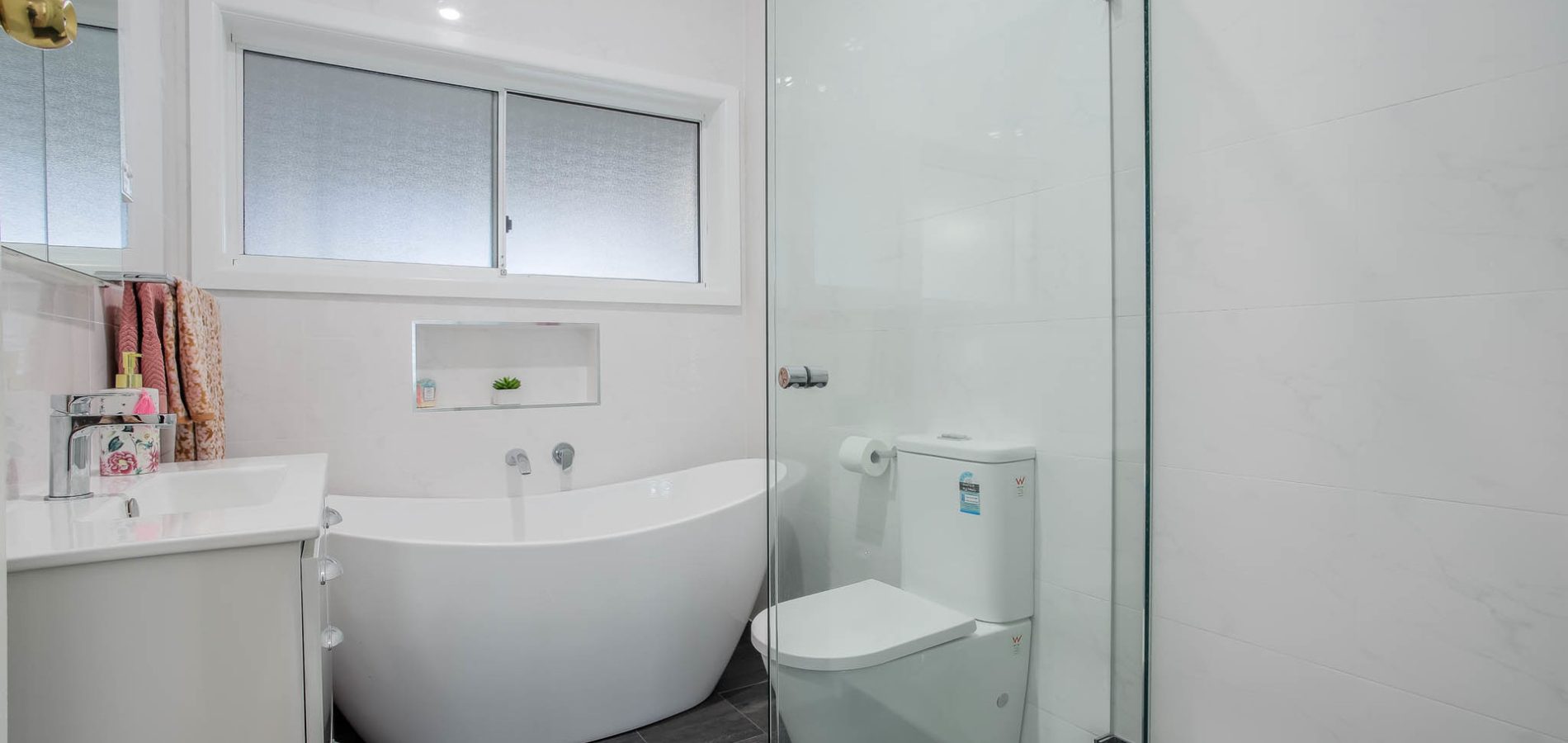 167 Girraween Road, Girraween NSW 2145 - photo 9