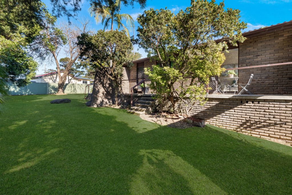 10 Mawarra Crescent, Kellyville NSW 2155 - photo 2