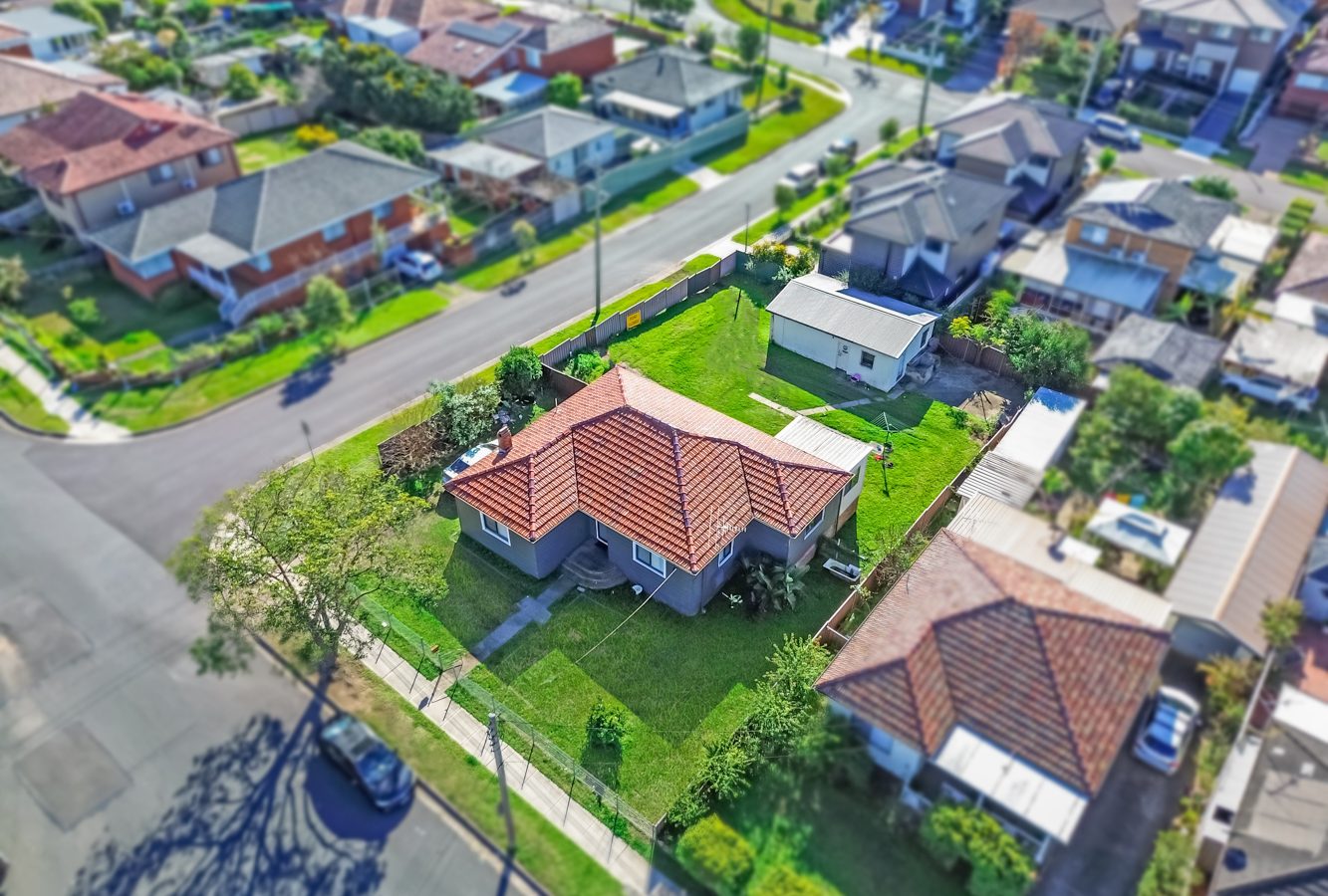 25 Mandoon Road, Girraween NSW 2145 - photo 2