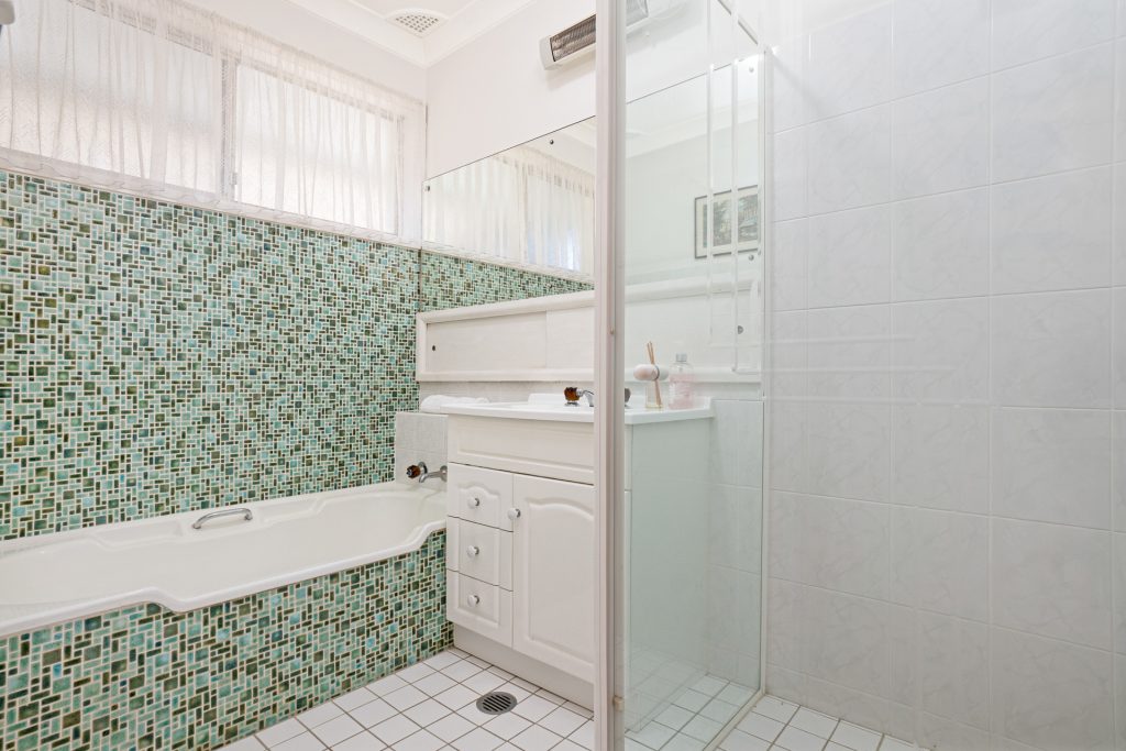 36 Blackburn Avenue, North Rocks NSW 2151 - photo 9