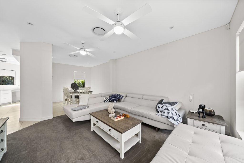 20/2 Mccausland Place, Kellyville NSW 2155 - photo 2