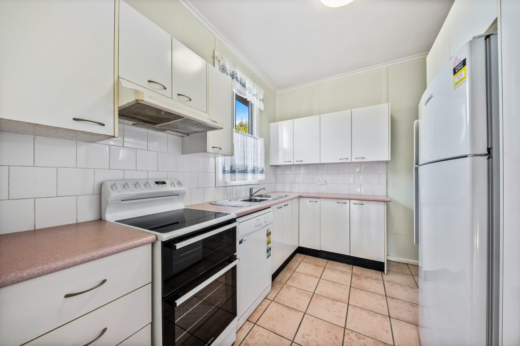 9 Landy Road, Lalor Park NSW 2147 - photo 3