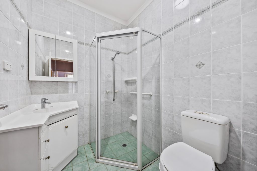 9 Landy Road, Lalor Park NSW 2147 - photo 5