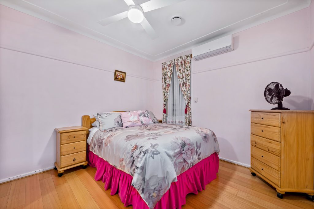 9 Landy Road, Lalor Park NSW 2147 - photo 6