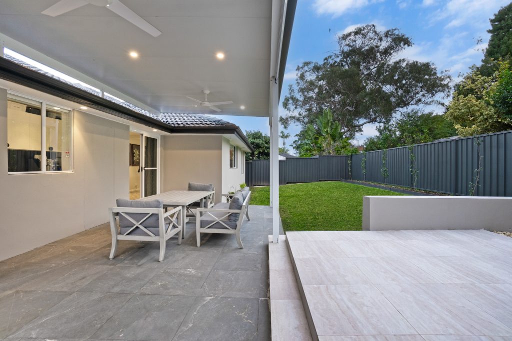 18 Iona Avenue, North Rocks NSW 2151 - photo 14