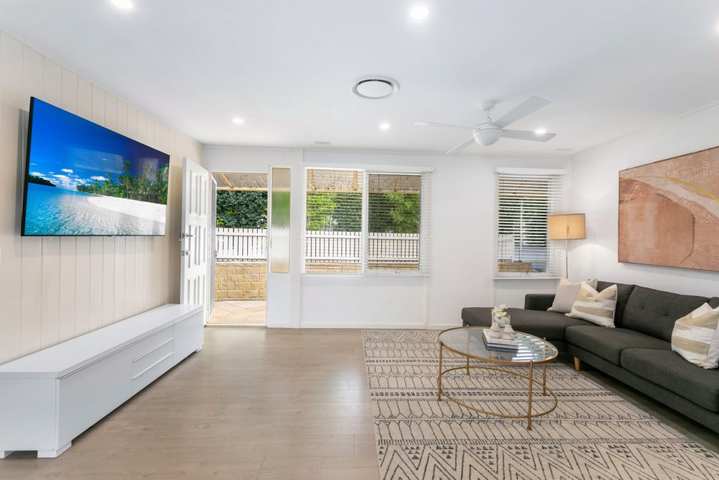 56 Kerrs Road, Castle Hill NSW 2154 - photo 4