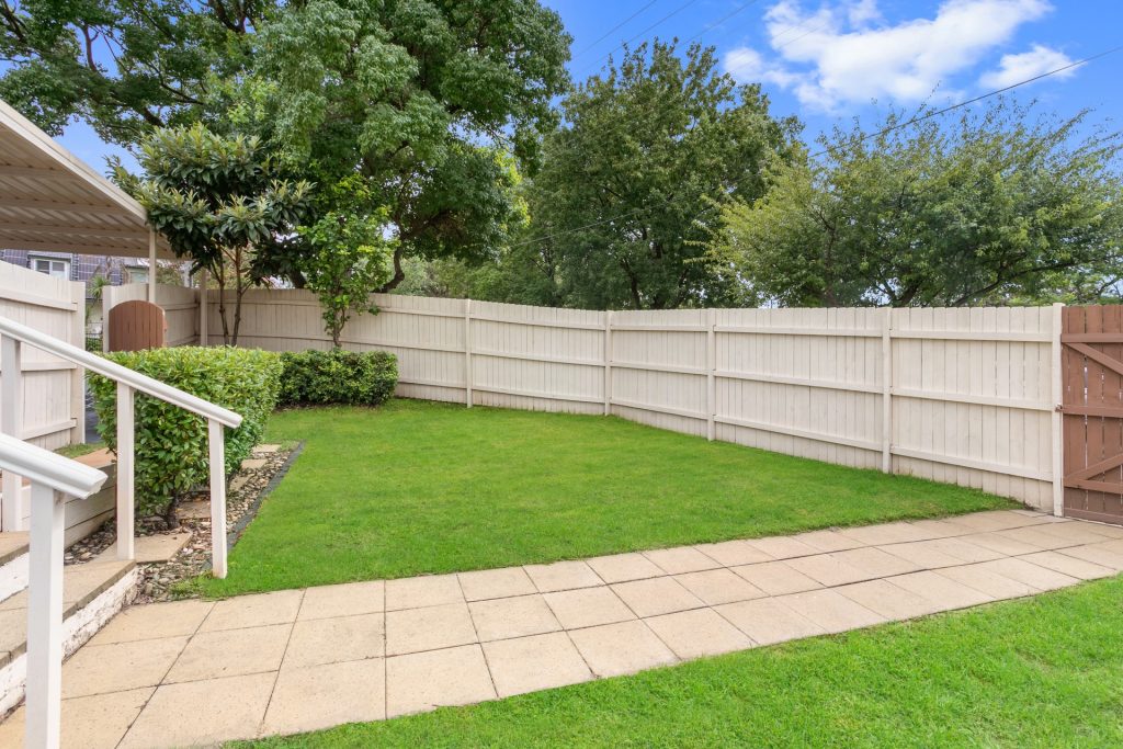 56 Kerrs Road, Castle Hill NSW 2154 - photo 10