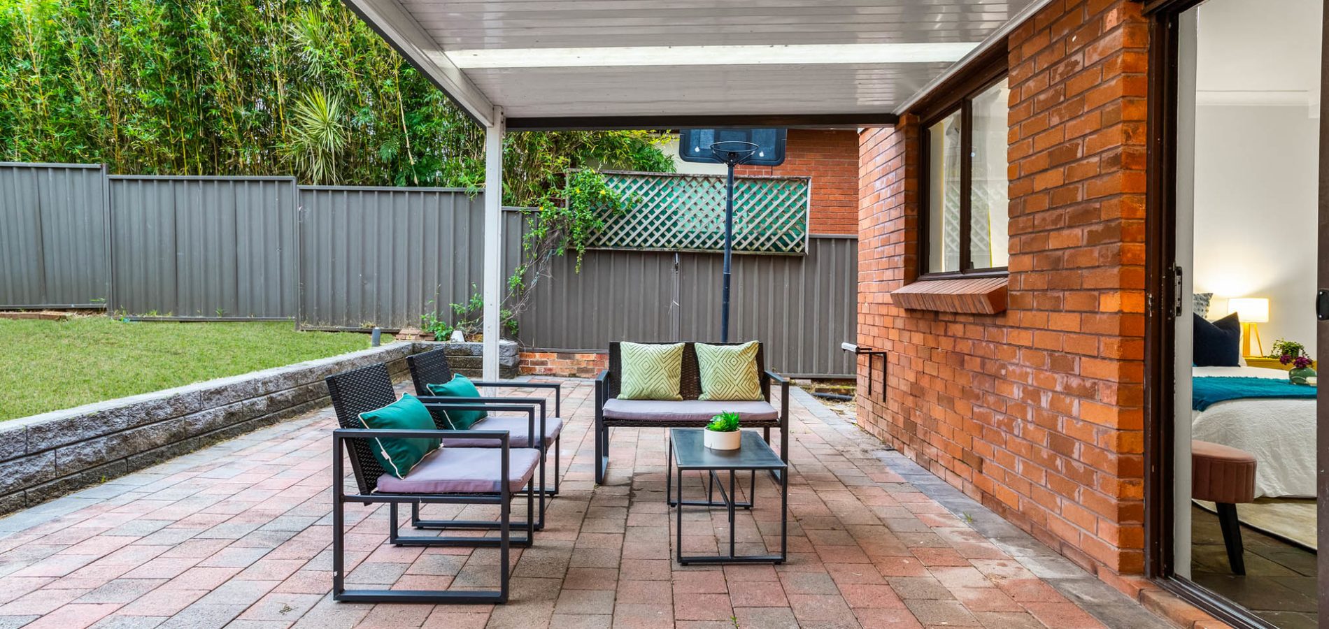 17 Maunder Avenue, Girraween NSW 2145 - photo 14