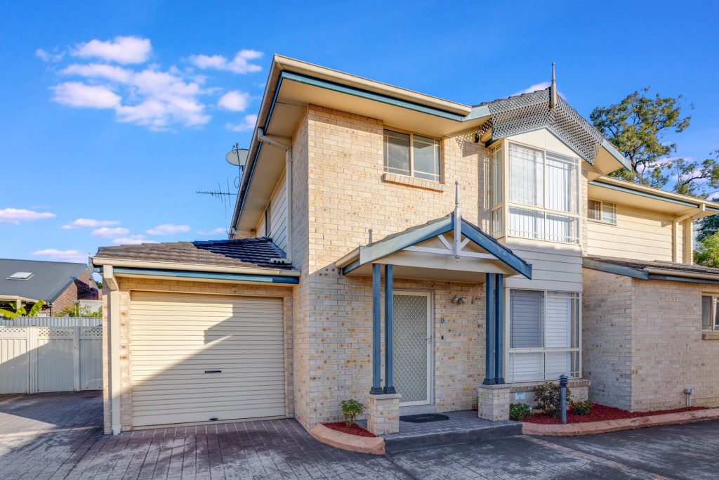 8/31-33 Tungarra Road, Girraween NSW 2145 - McGrath West Group