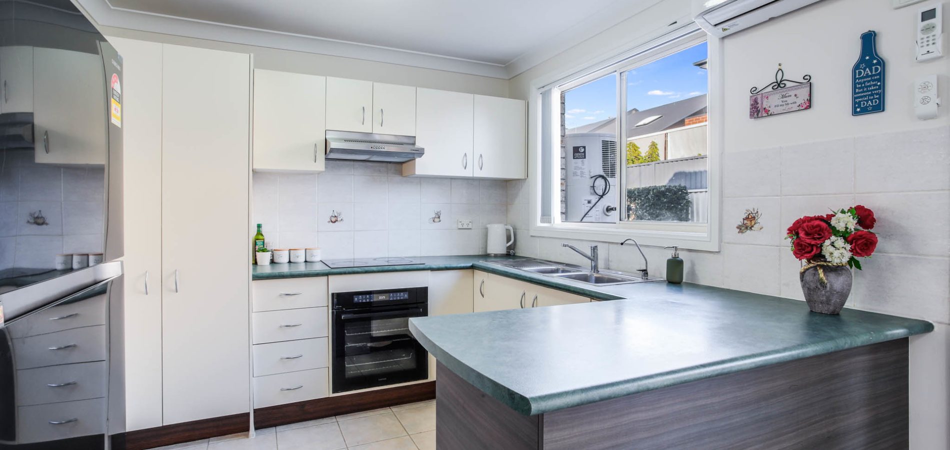 8/31-33 Tungarra Road, Girraween NSW 2145 - photo 4