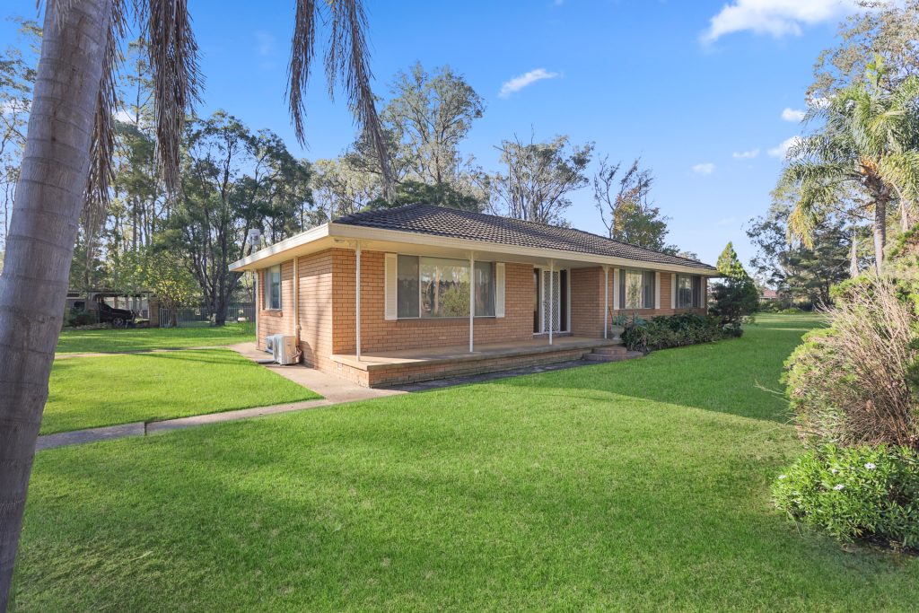 27 Oakville Road, Oakville NSW 2765 - McGrath West Group