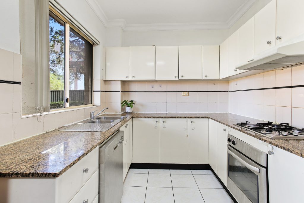 3/15 Mowle Street, Westmead NSW 2145 - photo 4