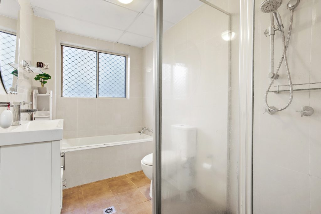 3/15 Mowle Street, Westmead NSW 2145 - photo 6