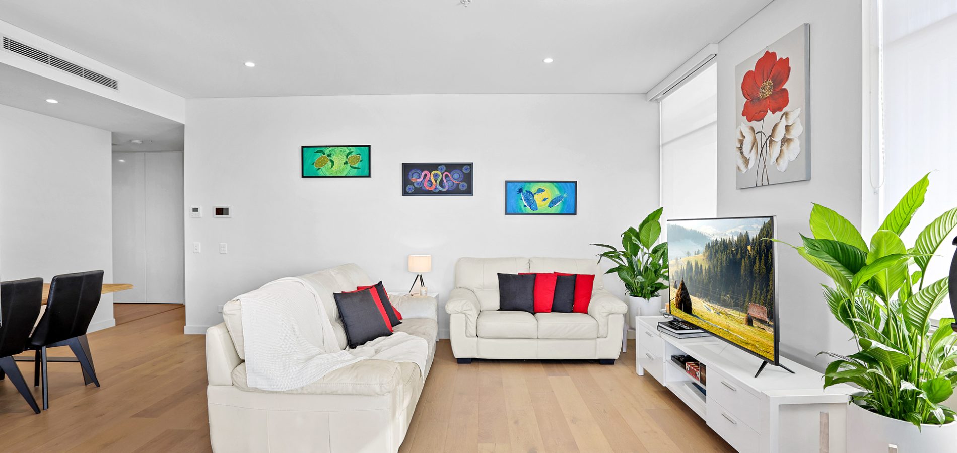 915/11 Solent Circuit, Norwest NSW 2153 - photo 4