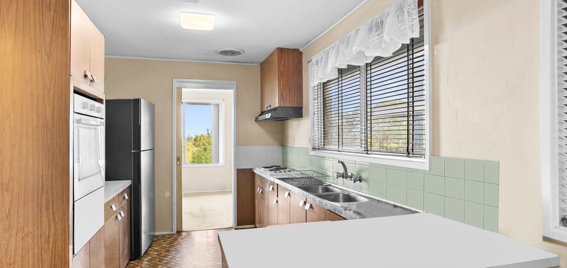 99 Lanhams Road, Winston Hills NSW 2153 - photo 5