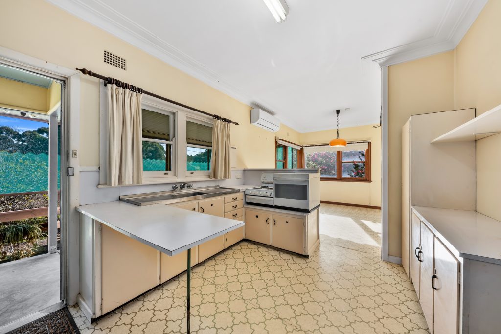 50 Gollan Avenue, Oatlands NSW 2117 - photo 4