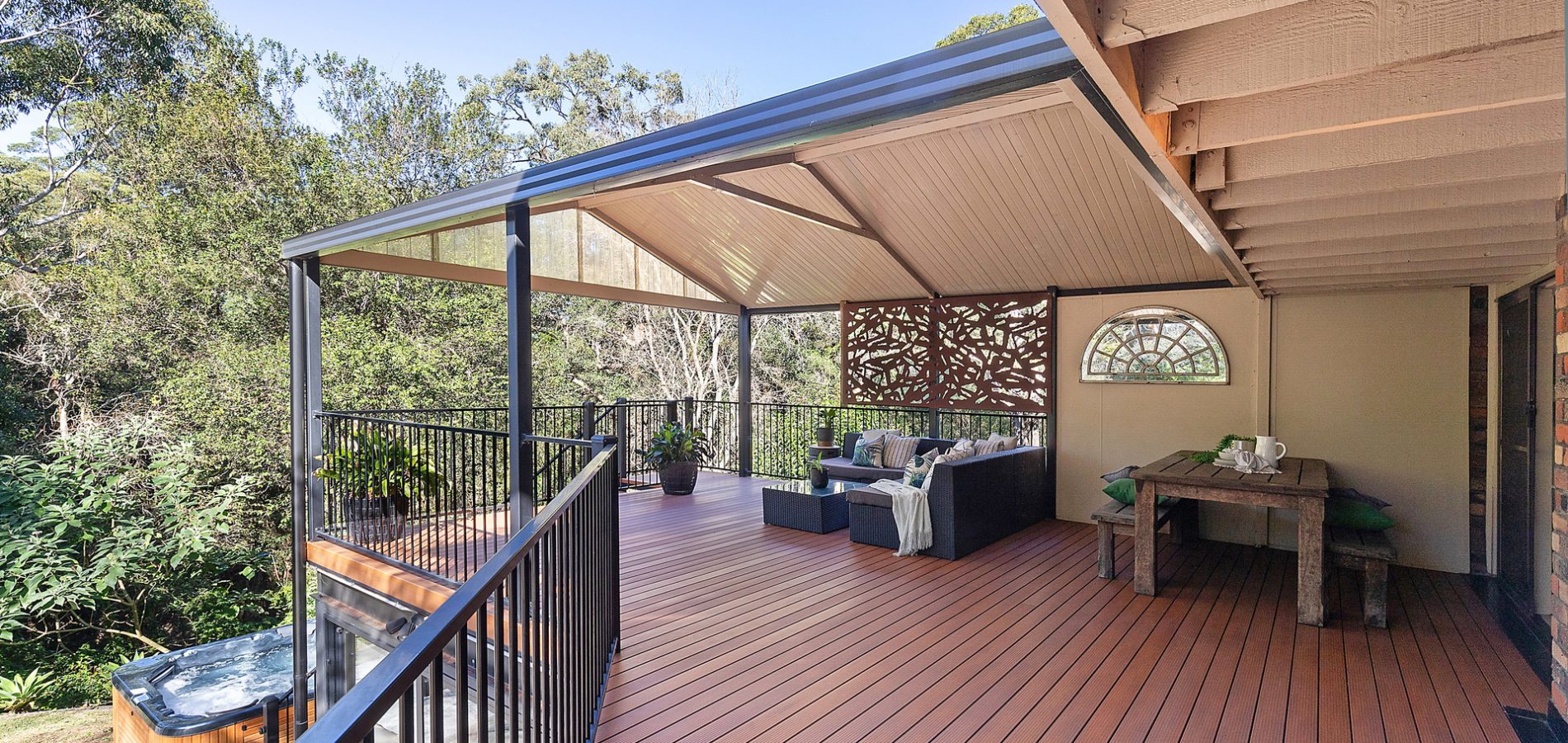 8 Burrandong Crescent, Baulkham Hills NSW 2153 - photo 4