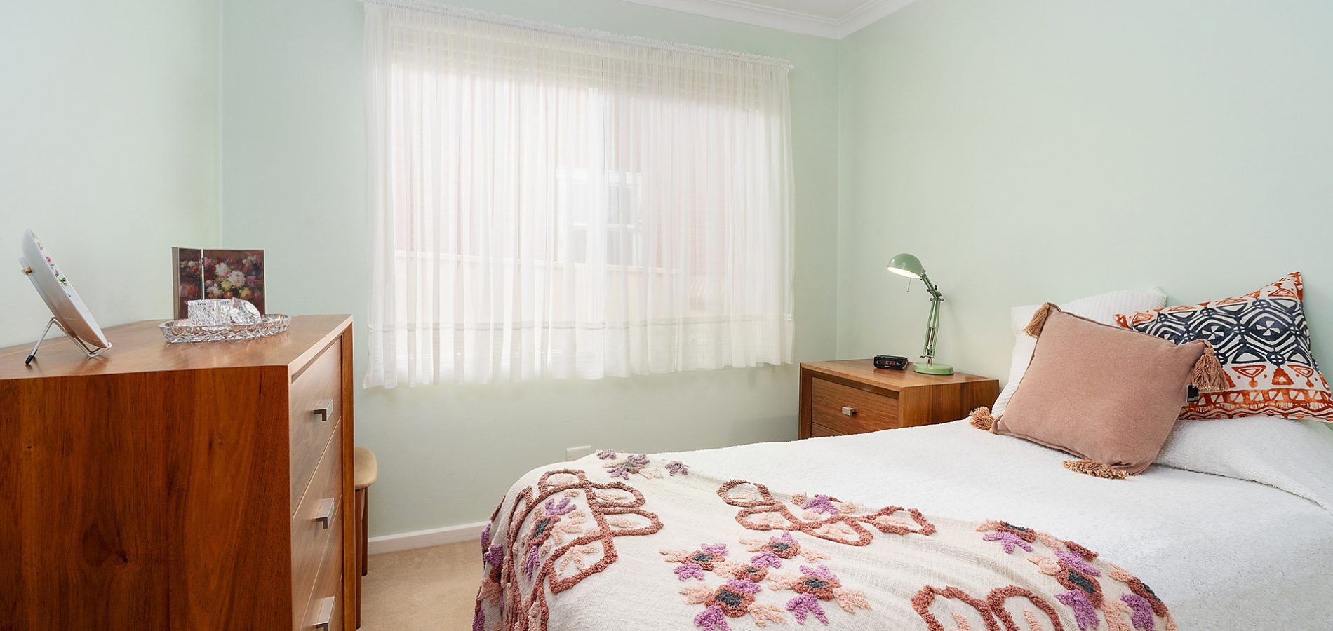 4 Rockley Avenue, Baulkham Hills NSW 2153 - photo 10