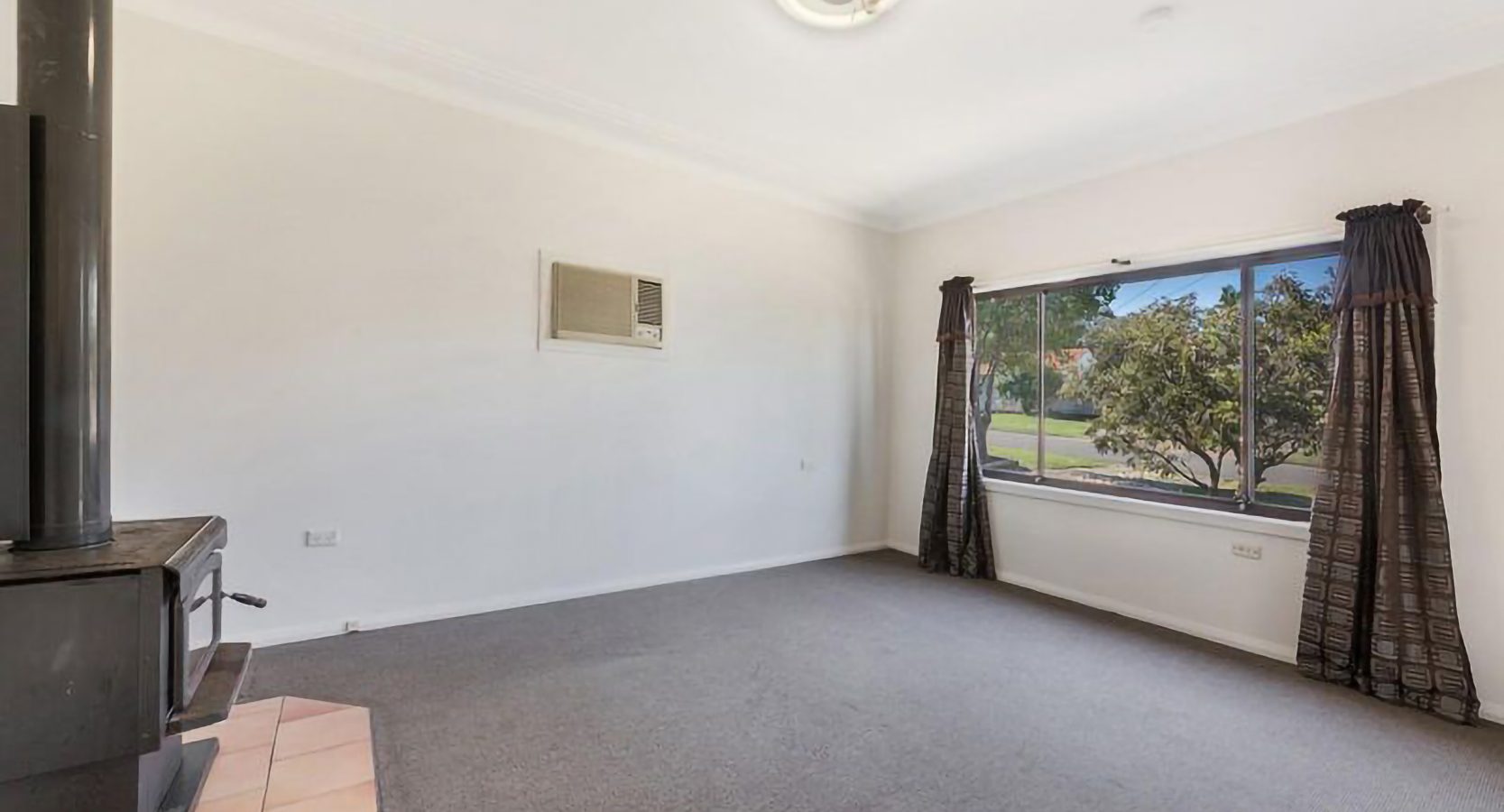 6 Highland Avenue, Toongabbie NSW 2146 - photo 5