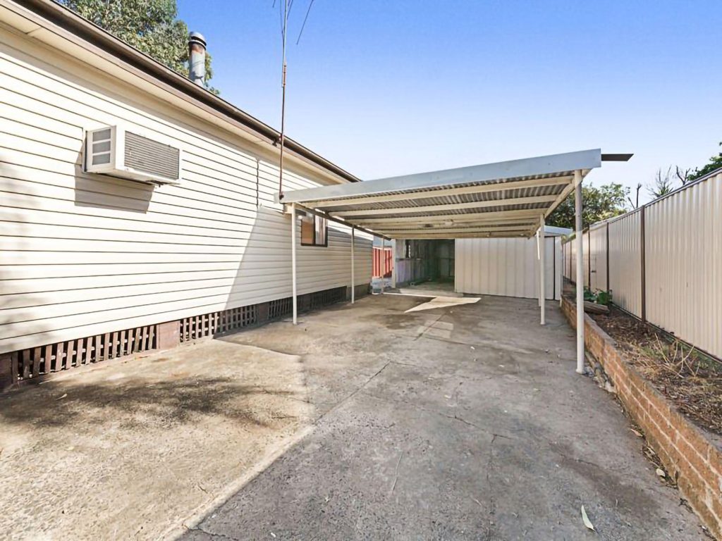 6 Highland Avenue, Toongabbie NSW 2146 - photo 7