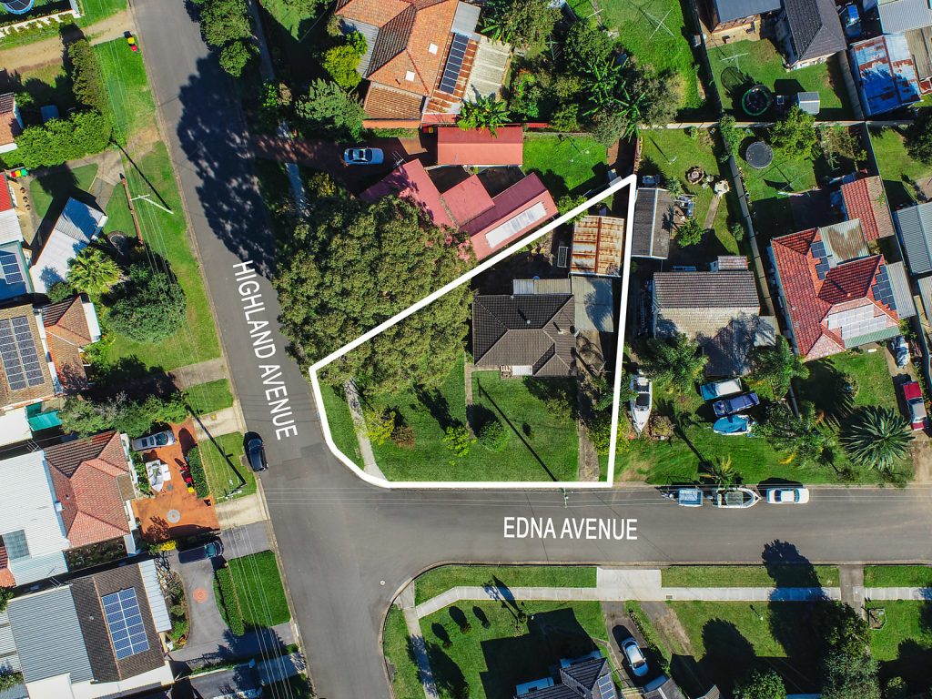 6 Highland Avenue, Toongabbie NSW 2146 - photo 8