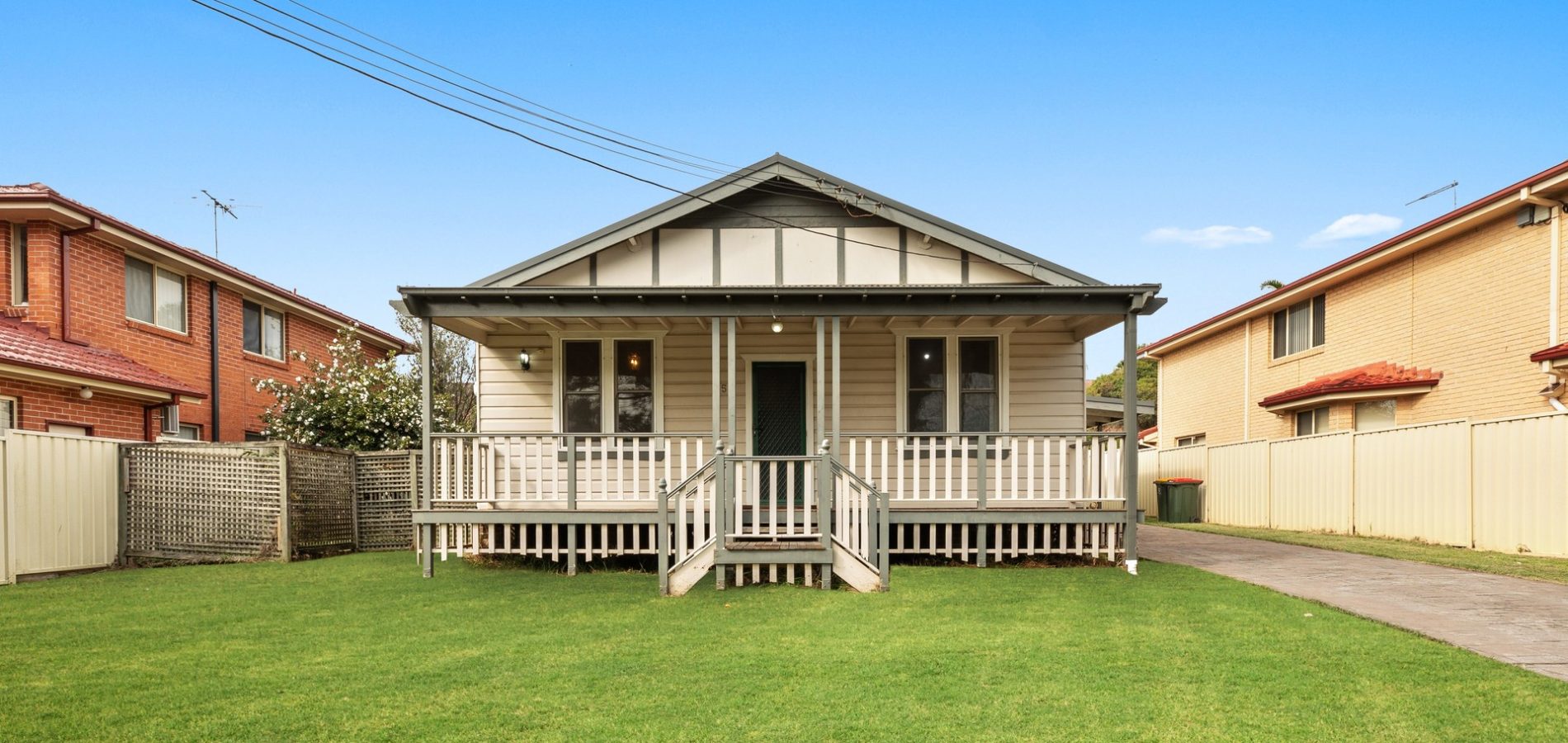 35 Wyena Road, Pendle Hill NSW 2145 - photo 4