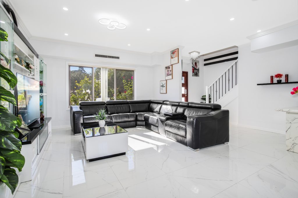 2 Quebec Street, Toongabbie NSW 2146 - photo 2