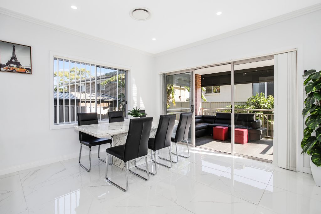 2 Quebec Street, Toongabbie NSW 2146 - photo 3