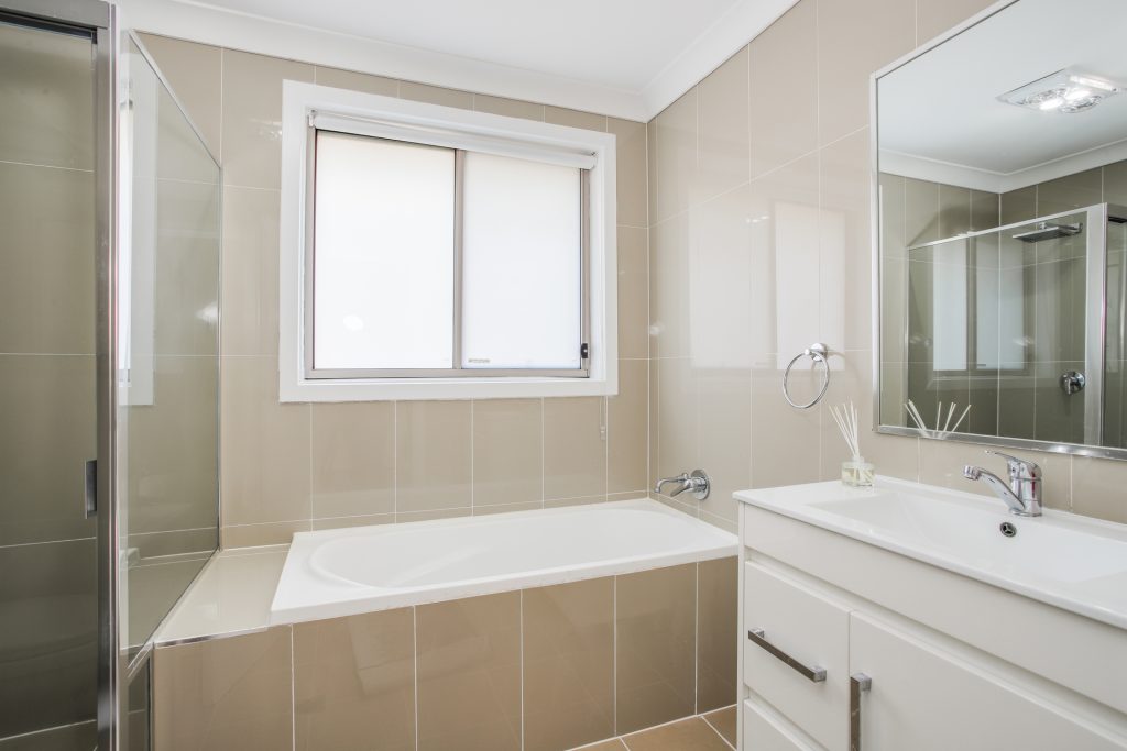 2 Quebec Street, Toongabbie NSW 2146 - photo 8
