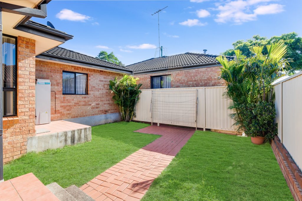 29A Girraween Road, Girraween NSW 2145 - photo 10