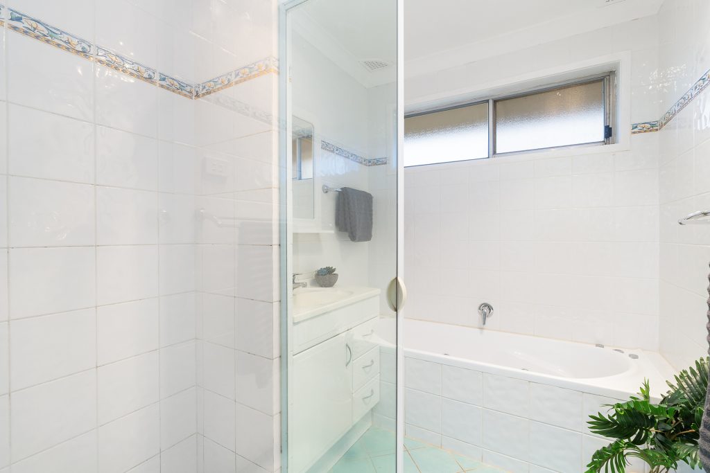 204 Excelsior Avenue, Castle Hill NSW 2154 - photo 10