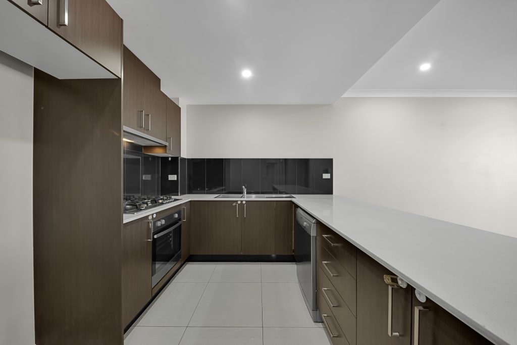 403/8b Myrtle Street, Prospect NSW 2148 - photo 2