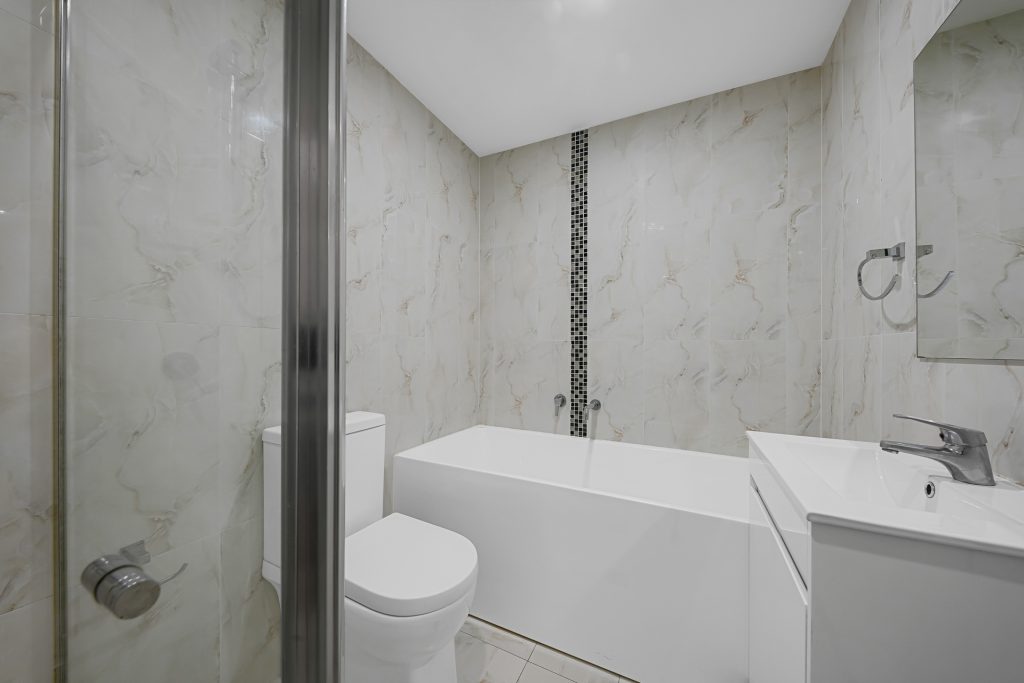 403/8b Myrtle Street, Prospect NSW 2148 - photo 4