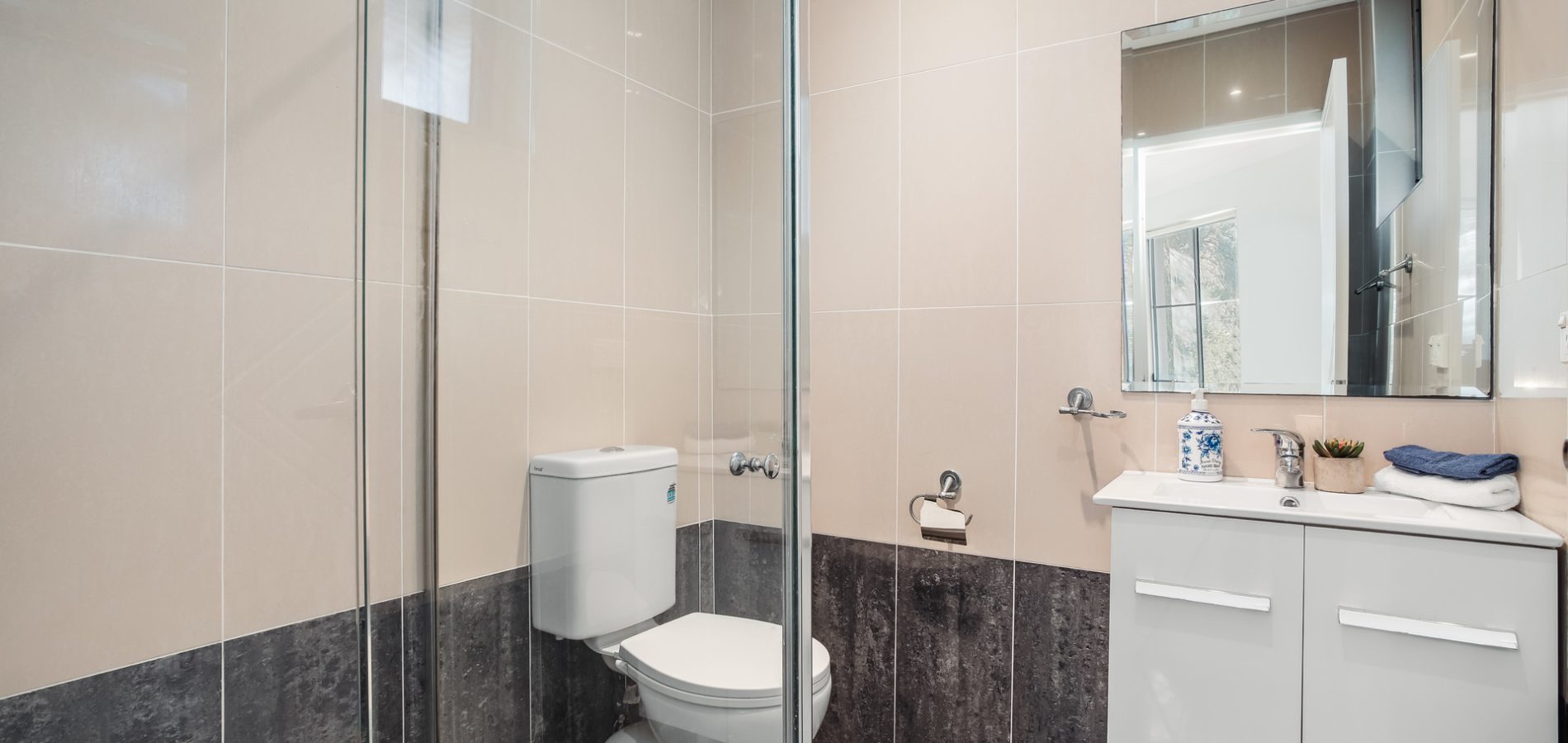 4/22 Parkside Lane, Westmead NSW 2145 - photo 5