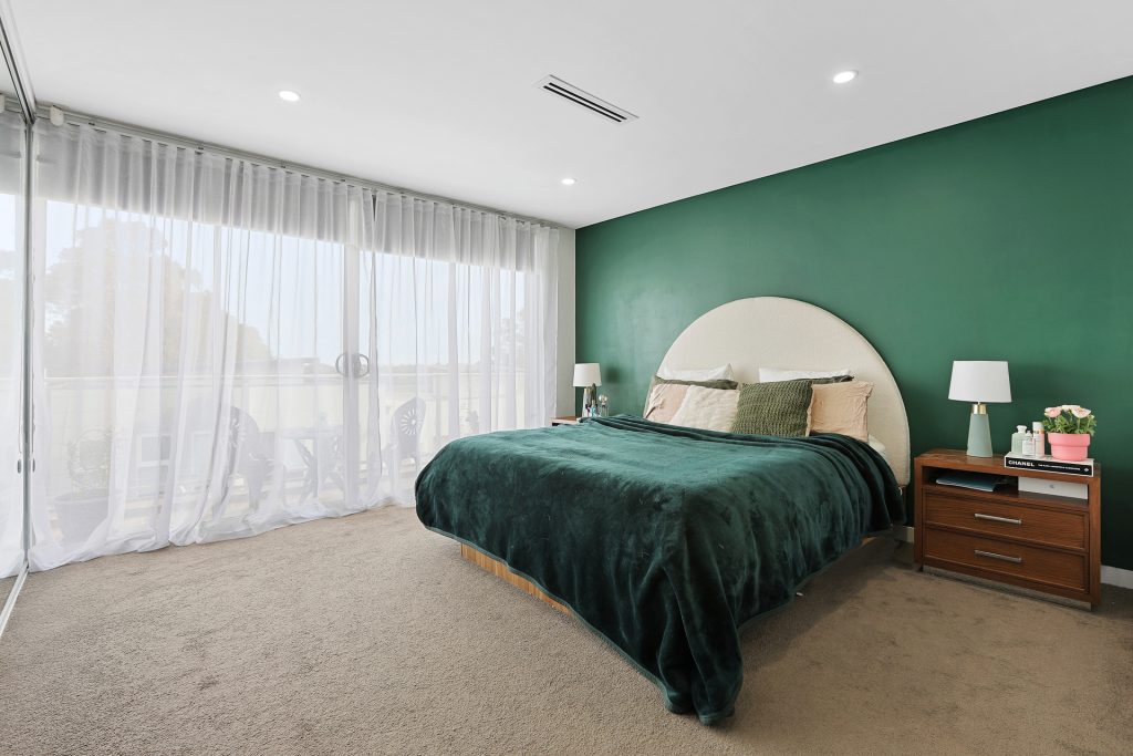 5 Deluxe Circuit, Norwest NSW 2153 - photo 11